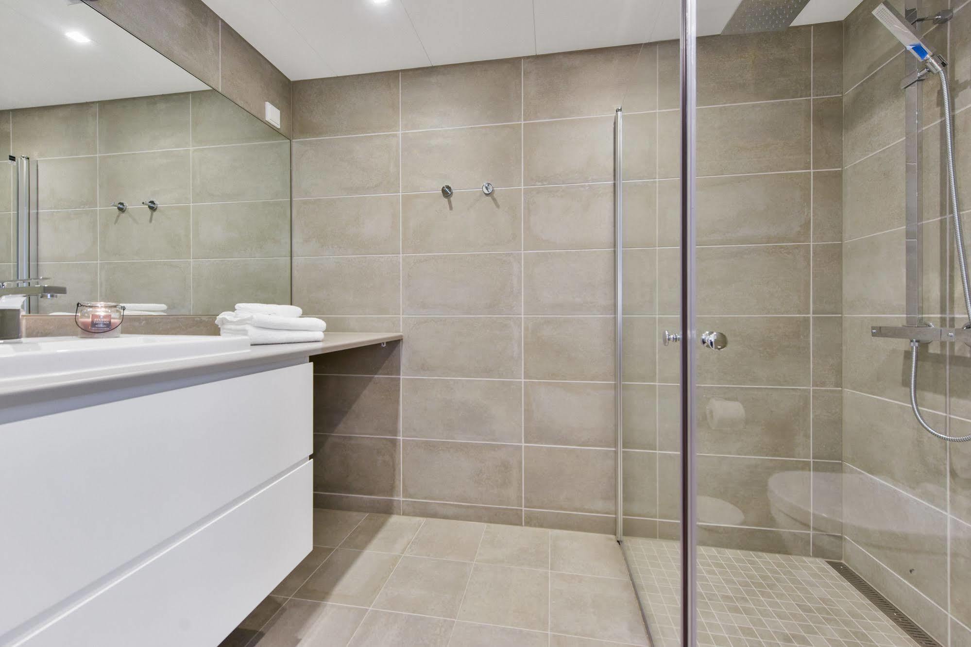 Forenom Serviced Apartments Oslo Majorstuen ภายนอก รูปภาพ
